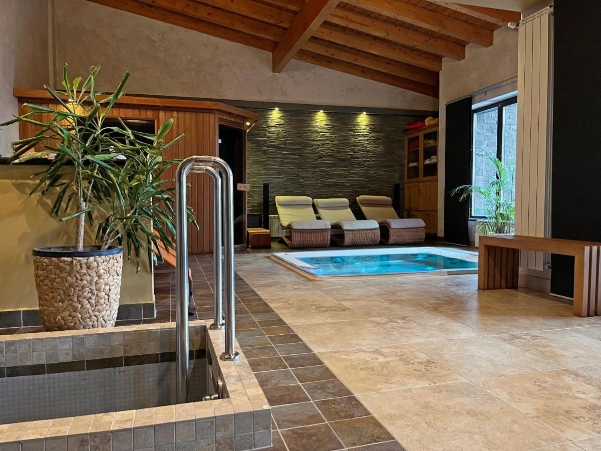 Bazalt Wellness Villa Harghita-Băi Exteriér fotografie
